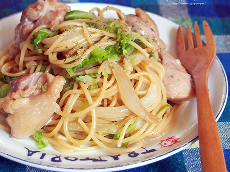 チキンとキャベツのやすまるパスタ