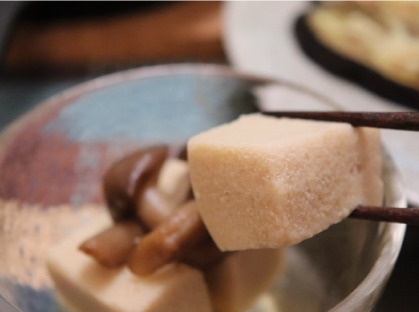 高野豆腐とシメジのだし煮