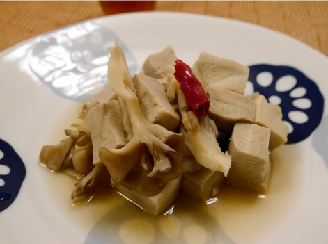 高野豆腐と舞茸の煮物
